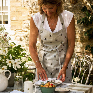 Sophie Allport Bees Apron - BLOSSOM & MOON